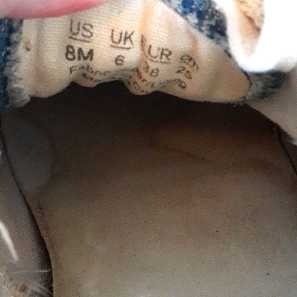 Sam Edelman Calla Distressed Denim Lace Up Sneakers 🍎 - Picture 8 of 9